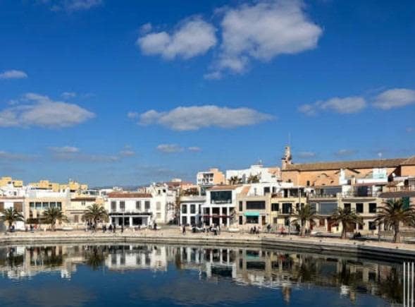 4 soveværelse Rækkehus til salg i Es Molinar / El Molinar med garage - € 3.900.000 (Ref: 8458666)