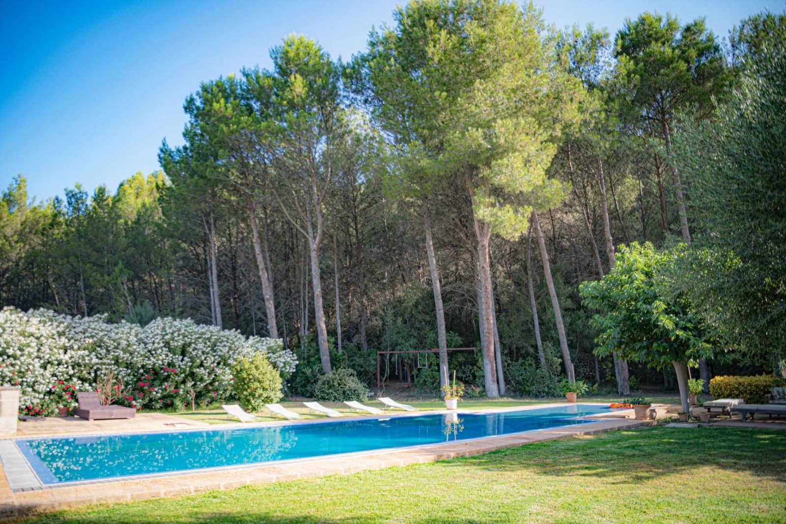 4 bedroom Villa for rent in Esporles with pool garage - € 7,000 (Ref: 8487390)
