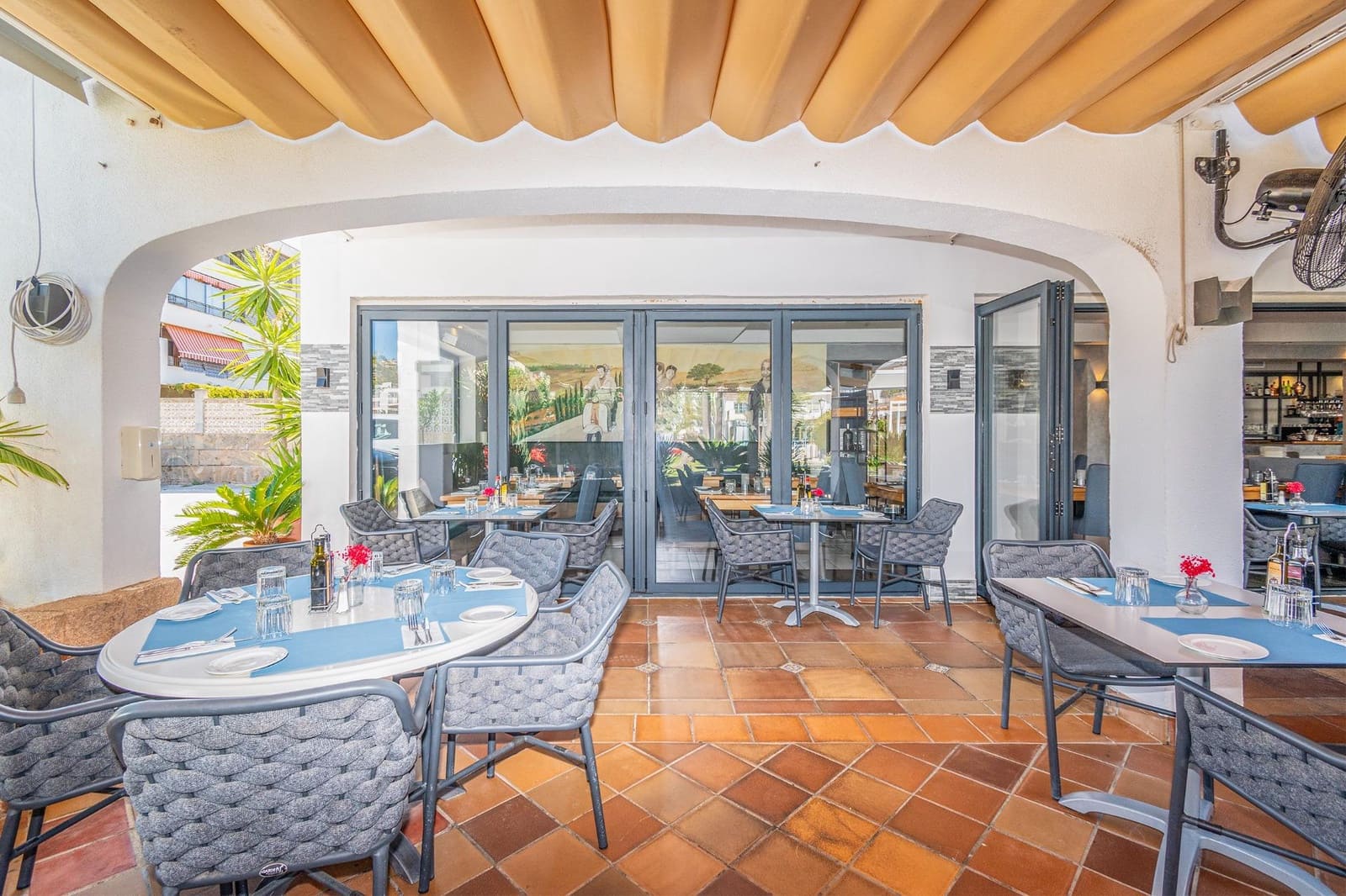 Business for rent in Santa Ponsa - € 5,000 (Ref: 8561591)