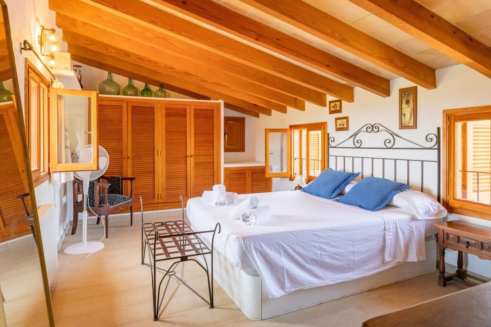 4 soveværelse Finca/Landehus til salg i Pollensa / Pollenca med swimmingpool - € 2.500.000 (Ref: 8591003)