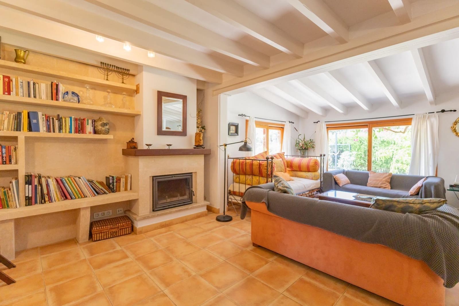 4 soveværelse Finca/Landehus til salg i Pollensa / Pollenca med swimmingpool - € 2.500.000 (Ref: 8591003)