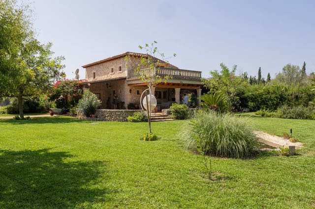 4 soveværelse Finca/Landehus til salg i Pollensa / Pollença med swimmingpool - € 2.500.000 (Ref: 8591003)