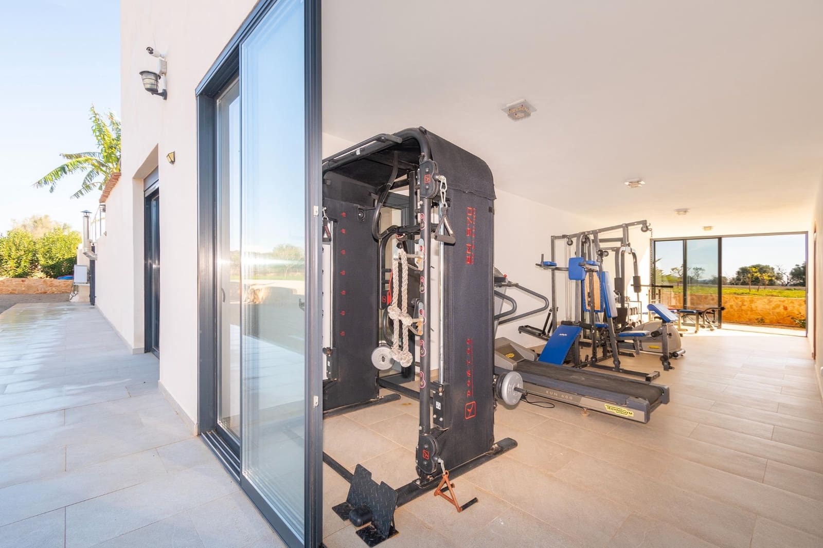 5 soveværelse Finca/Landehus til salg i Campos med swimmingpool garage - € 3.150.000 (Ref: 8701740)