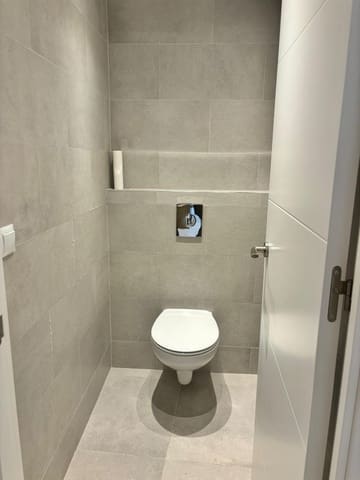 Commercial for rent in Palma de Mallorca - € 520 (Ref: 8798972)