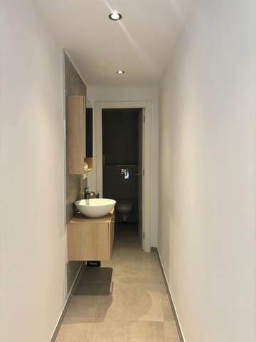 Commercial for rent in Palma de Mallorca - € 520 (Ref: 8798972)