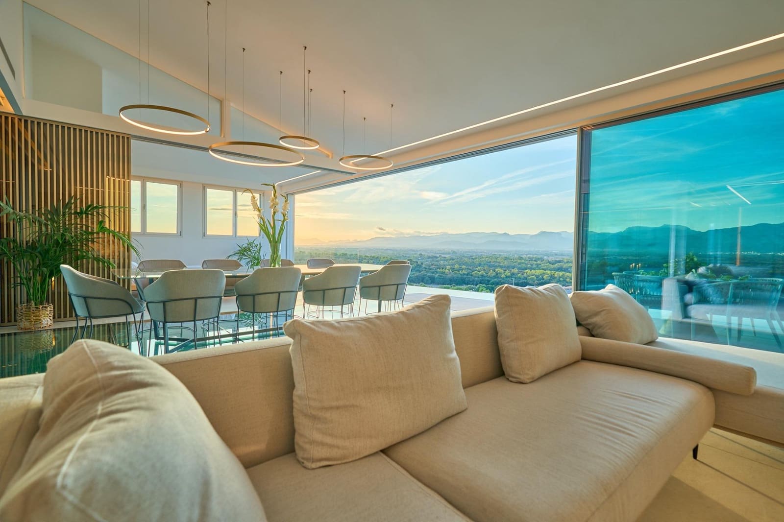 4 soverom Villa til salgs i Costitx med svømmebasseng garasje - € 2 599 000 (Ref: 8894654)