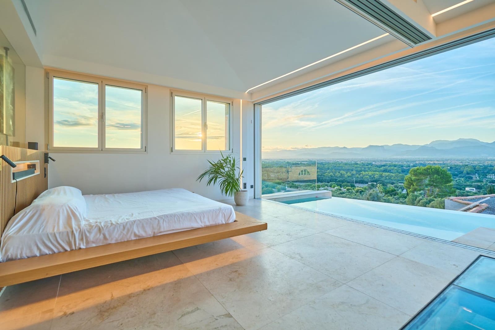 4 soverom Villa til salgs i Costitx med svømmebasseng garasje - € 2 599 000 (Ref: 8894654)