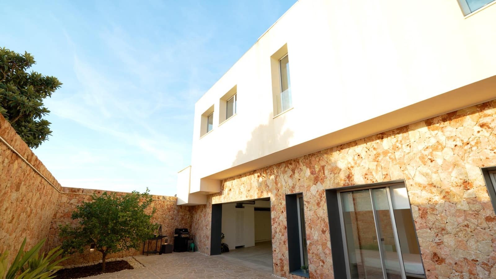 4 soverom Villa til salgs i Costitx med svømmebasseng garasje - € 2 599 000 (Ref: 8894654)