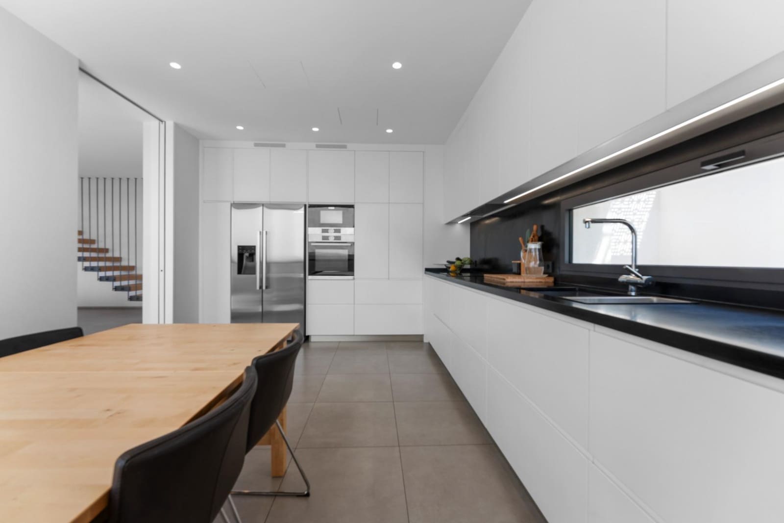 6 soveværelse Villa til salg i Santa Ponsa med swimmingpool garage - € 3.650.000 (Ref: 8940038)