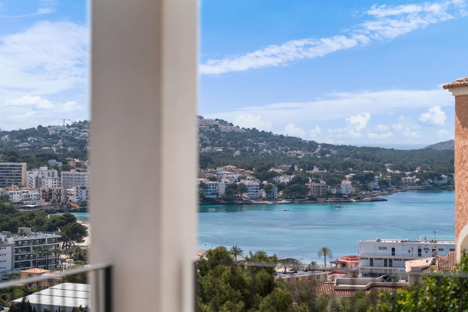 6 soveværelse Villa til salg i Santa Ponsa med swimmingpool garage - € 3.650.000 (Ref: 8940038)