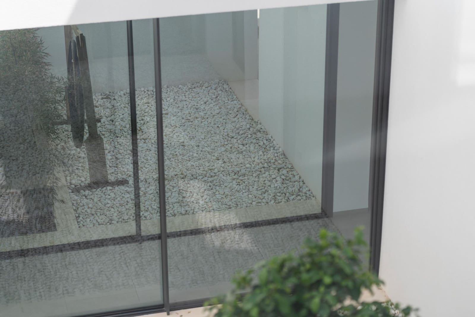 6 bedroom Villa for sale in Santa Ponsa with pool garage - € 3,650,000 (Ref: 8940038)