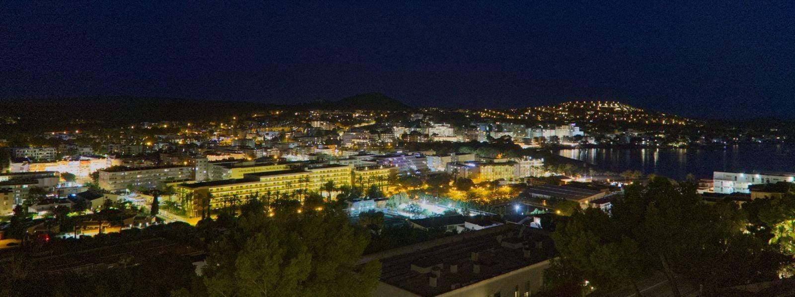 6 soverom Villa til salgs i Santa Ponsa med svømmebasseng garasje - € 3 650 000 (Ref: 8940038)