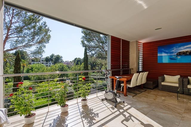 Ático de 2 habitaciones en Calvià en venta con piscina garaje - 2.995.000 € (Ref: 8960211)