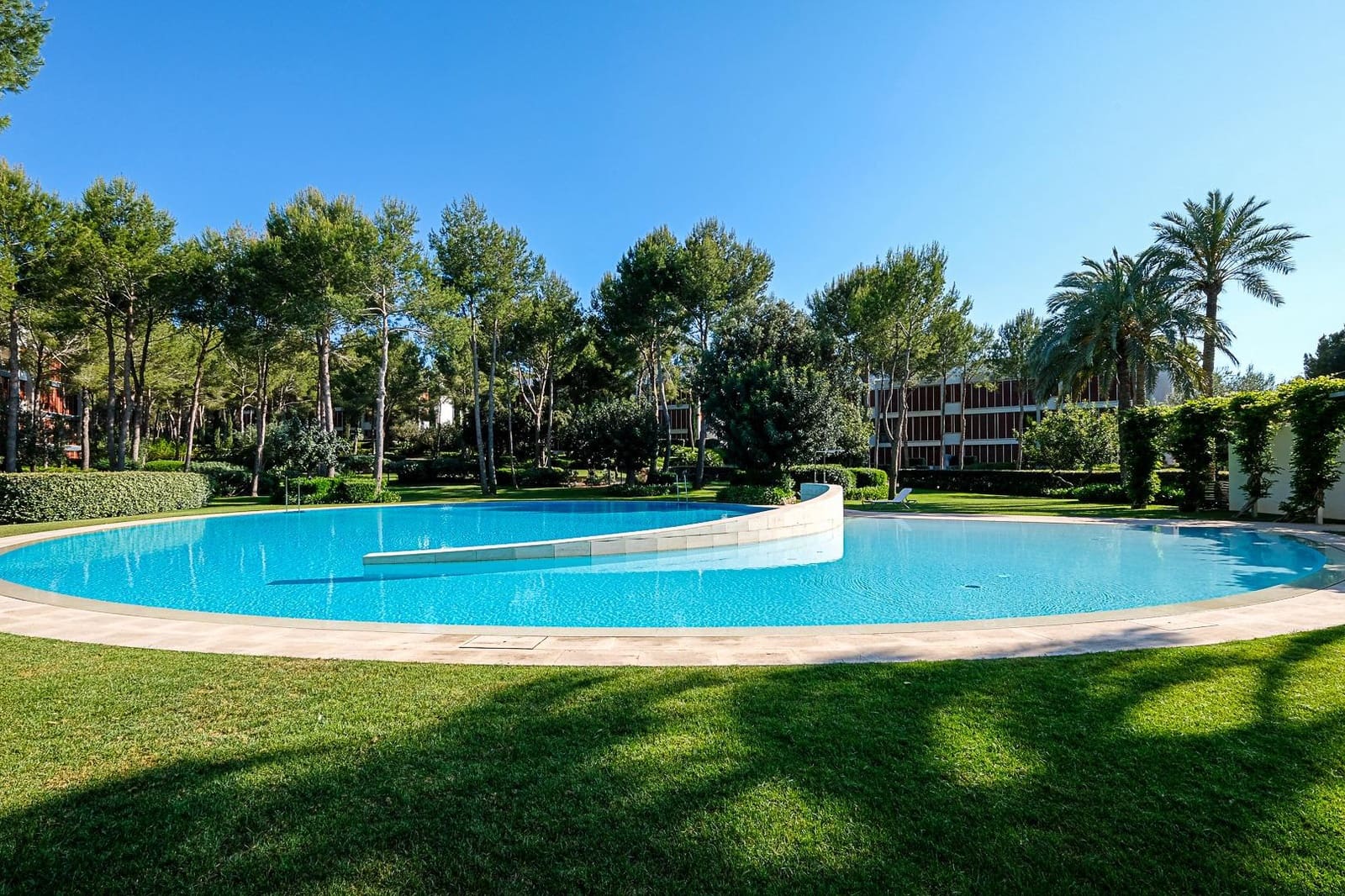 2 soveværelse Penthouse til salg i Calvia med swimmingpool garage - € 2.995.000 (Ref: 8960211)