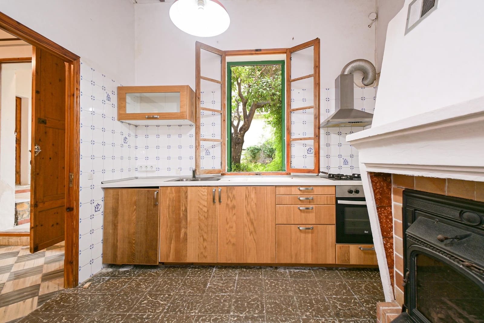 4 soveværelse Byhus til salg i Costitx med garage - € 590.000 (Ref: 8976198)