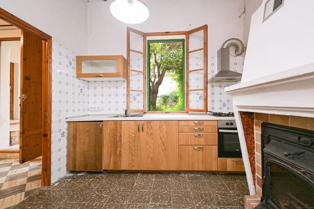 4 soveværelse Byhus til salg i Costitx med garage - € 590.000 (Ref: 8976198)