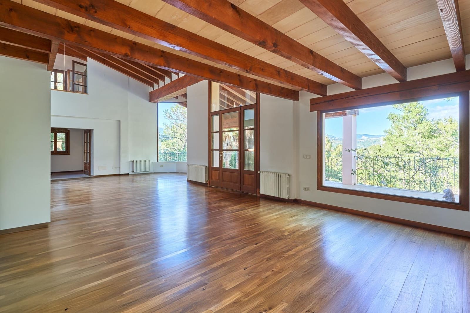 4 bedroom Villa for rent in Esporles with pool garage - € 10,000 (Ref: 9007958)