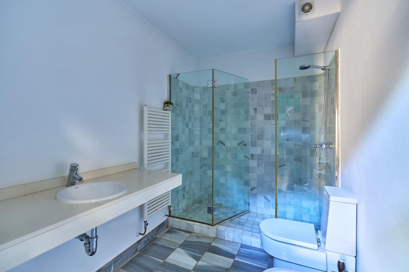 4 bedroom Villa for rent in Esporles with pool garage - € 10,000 (Ref: 9007958)