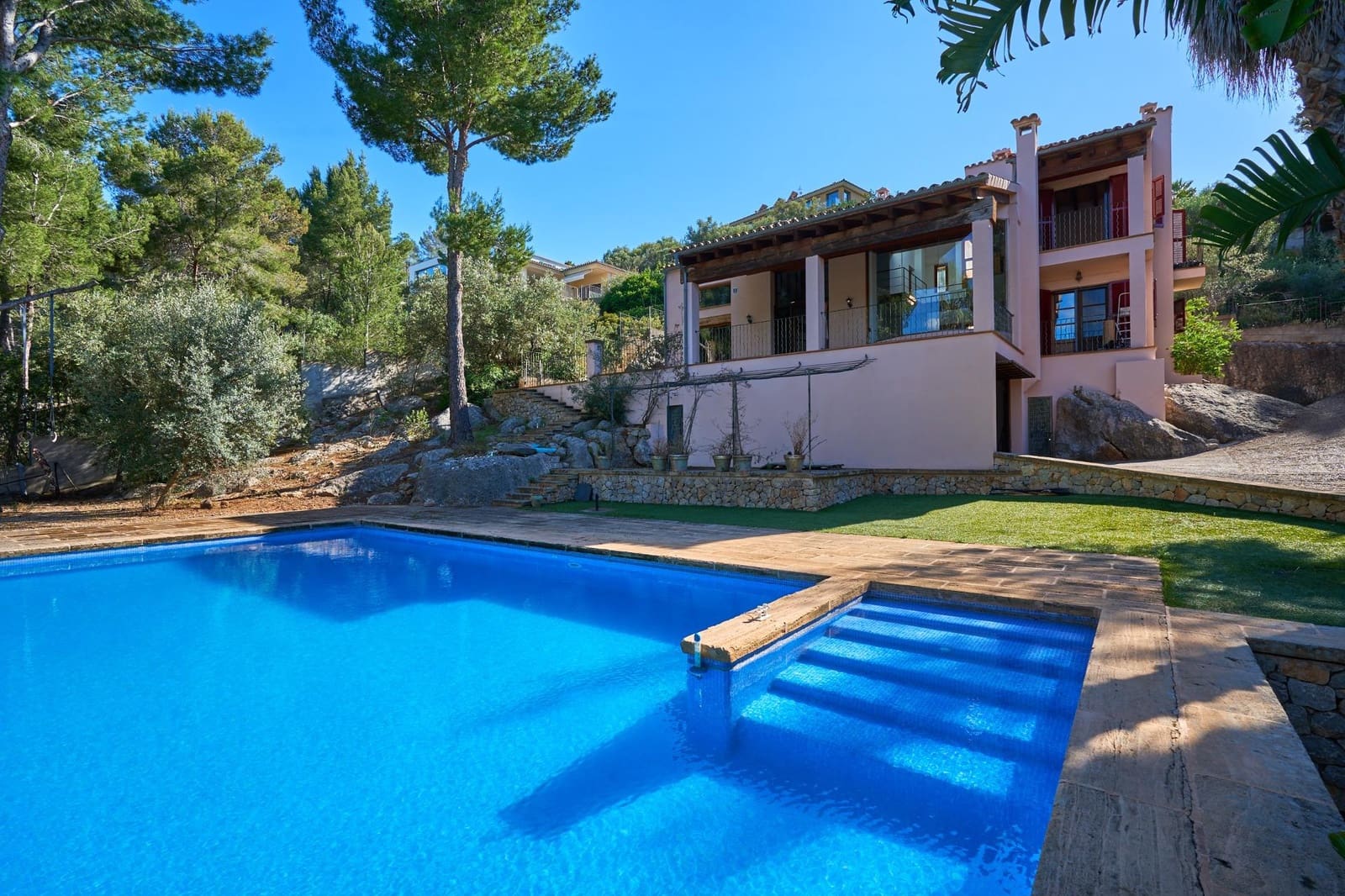 4 bedroom Villa for rent in Esporles with pool garage - € 10,000 (Ref: 9007958)