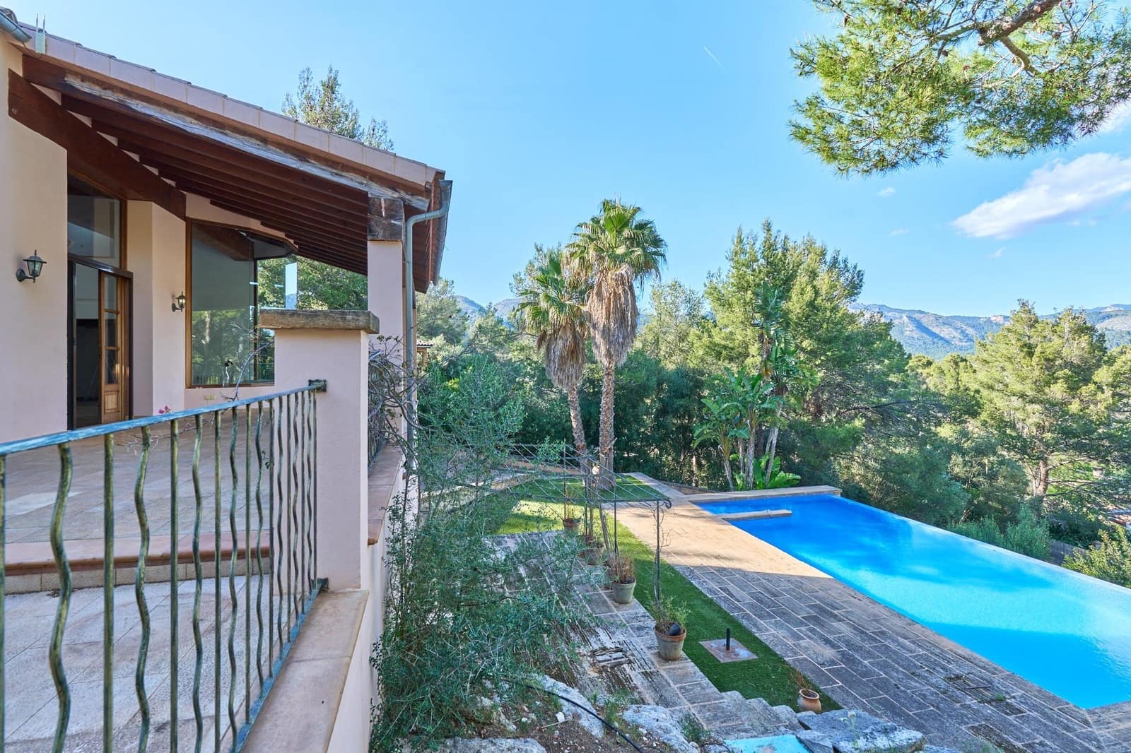 4 soveværelse Villa til salg i Esporles med swimmingpool garage - € 3.185.000 (Ref: 9007959)