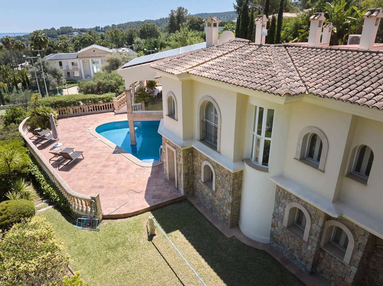 5 soverom Villa til salgs i Son Vida med svømmebasseng garasje - € 4 690 000 (Ref: 9018372)