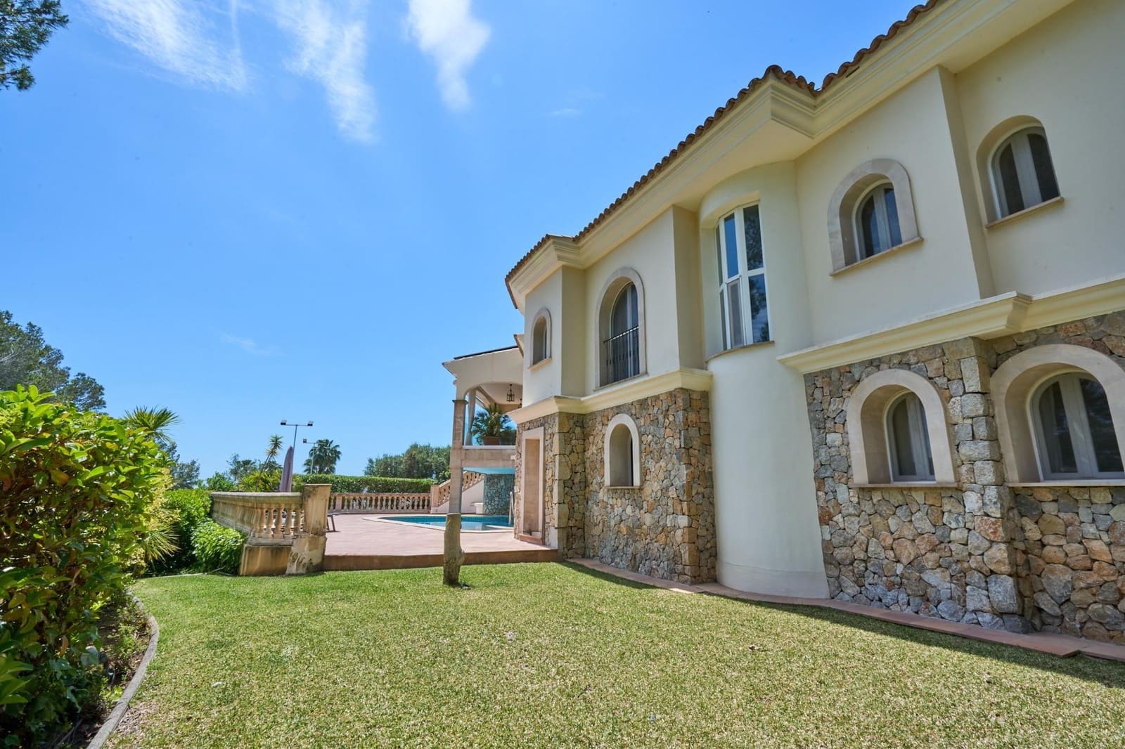 5 soverom Villa til salgs i Son Vida med svømmebasseng garasje - € 4 690 000 (Ref: 9018372)