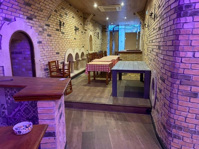 Commercial for sale in Centro, Palma de Mallorca - € 1,800,000 (Ref: 9021017)