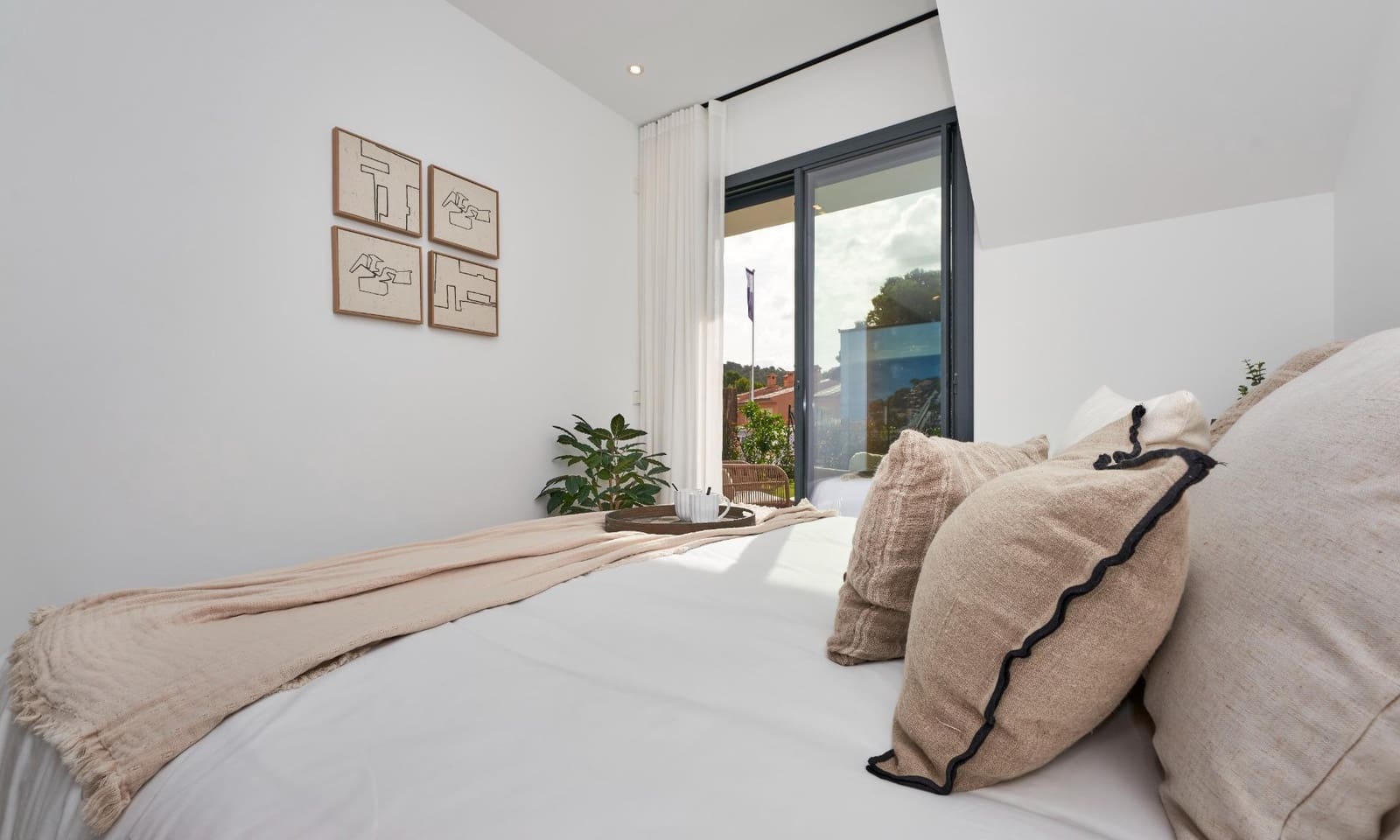 3 soveværelse Lejlighed til salg i Sant Elm med swimmingpool garage - € 875.000 (Ref: 9065239)