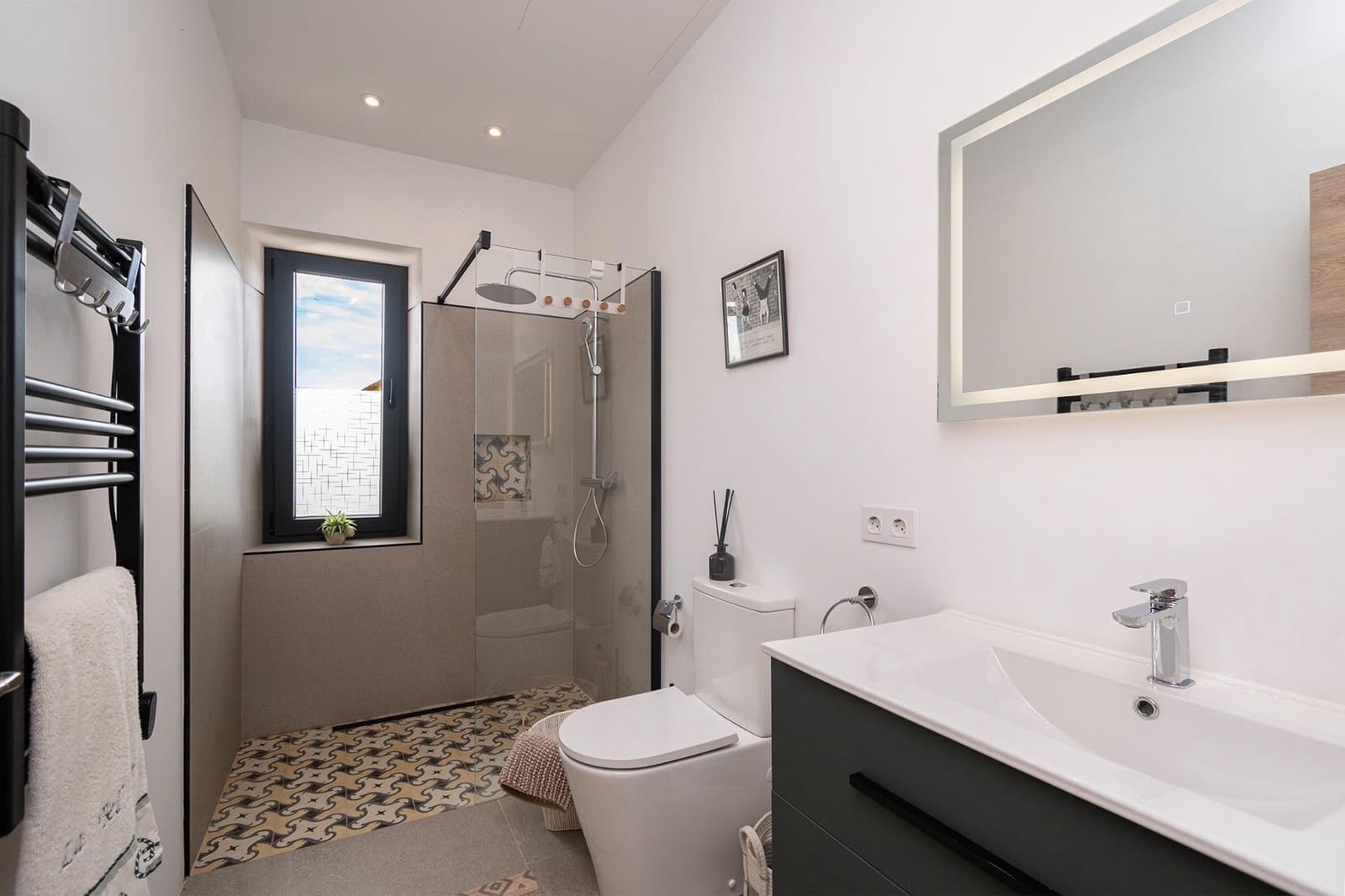 2 soveværelse Finca/Landehus til salg i Sant Joan med swimmingpool garage - € 1.150.000 (Ref: 9077980)