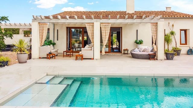 2 bedroom Finca/Country House for sale in Sant Joan with pool garage - € 1,150,000 (Ref: 9077980)