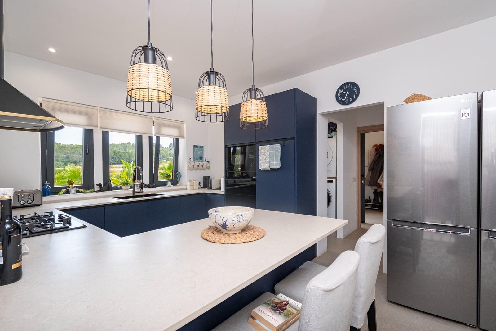 2 soveværelse Finca/Landehus til salg i Sant Joan med swimmingpool garage - € 1.150.000 (Ref: 9077980)