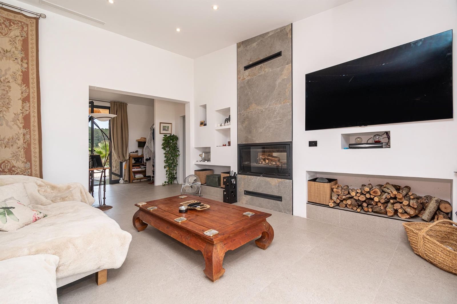 2 soveværelse Finca/Landehus til salg i Sant Joan med swimmingpool garage - € 1.150.000 (Ref: 9077980)