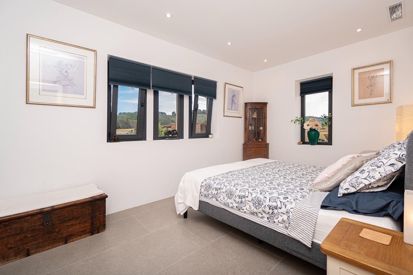 2 soveværelse Finca/Landehus til salg i Sant Joan med swimmingpool garage - € 1.150.000 (Ref: 9077980)