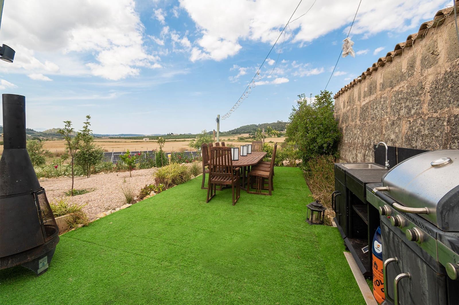 2 soveværelse Finca/Landehus til salg i Sant Joan med swimmingpool garage - € 1.150.000 (Ref: 9077980)