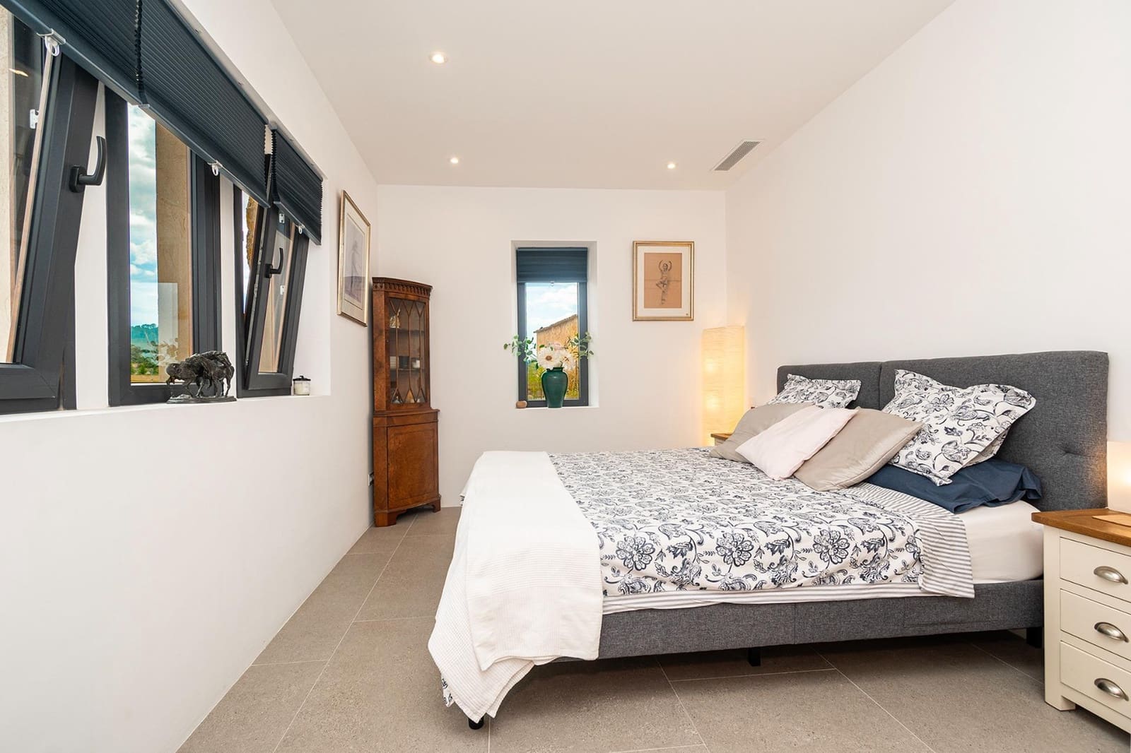 2 bedroom Finca/Country House for sale in Sant Joan with pool garage - € 1,150,000 (Ref: 9077980)