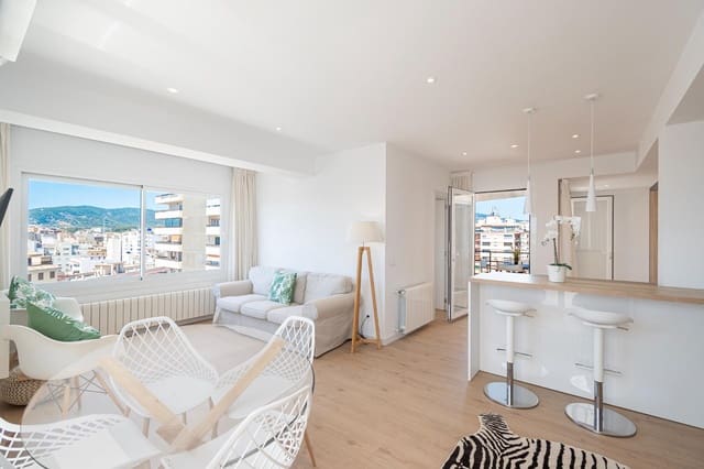 2 bedroom Penthouse for rent in Palma de Mallorca with garage - € 3,000 (Ref: 9142905)