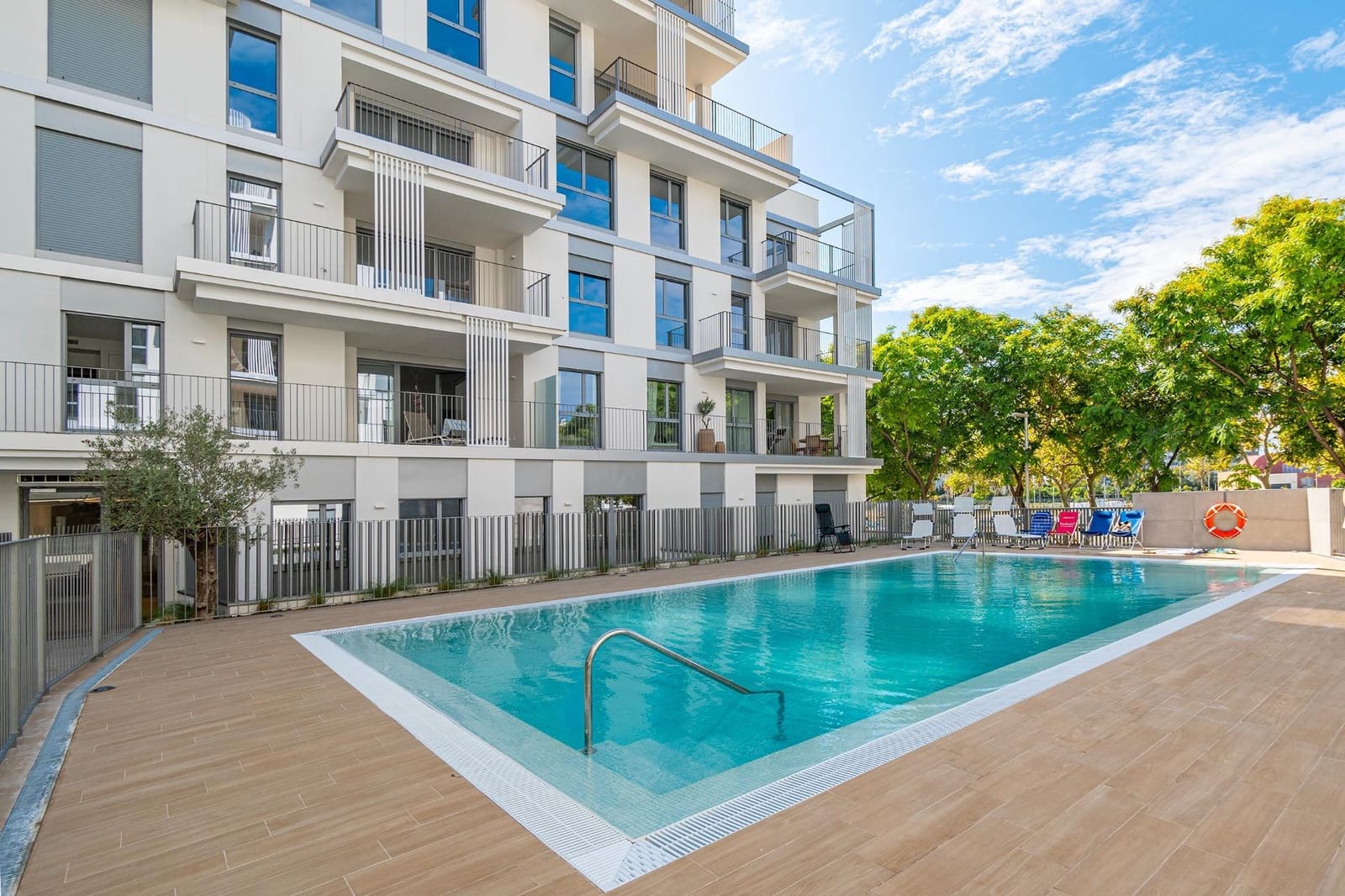 Appartement de 2 chambres à louer à Palma de Mallorca avec piscine garage - 2 500 € (Ref: 9145565)