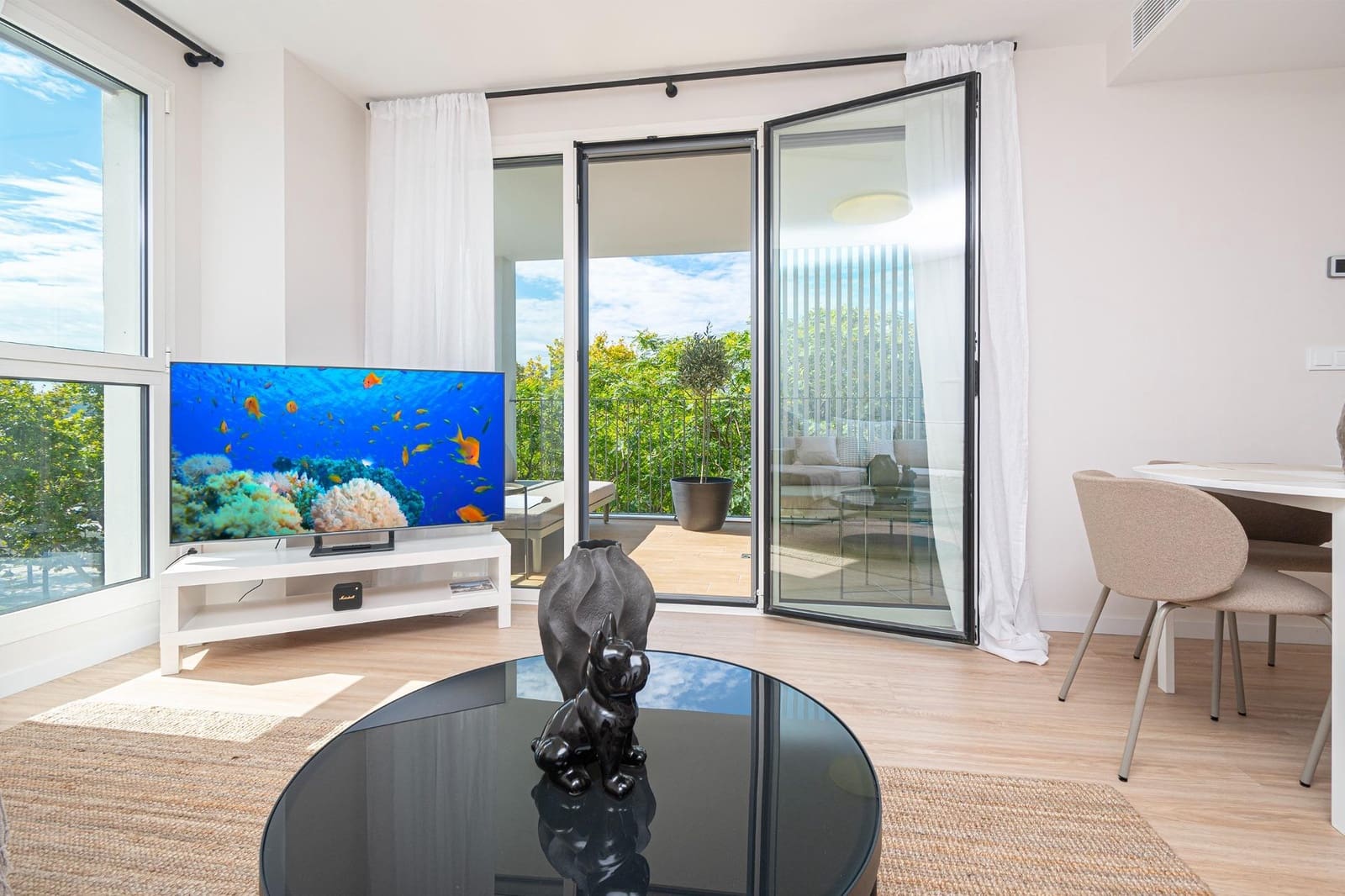 Appartement de 2 chambres à louer à Palma de Mallorca avec piscine garage - 2 500 € (Ref: 9145565)