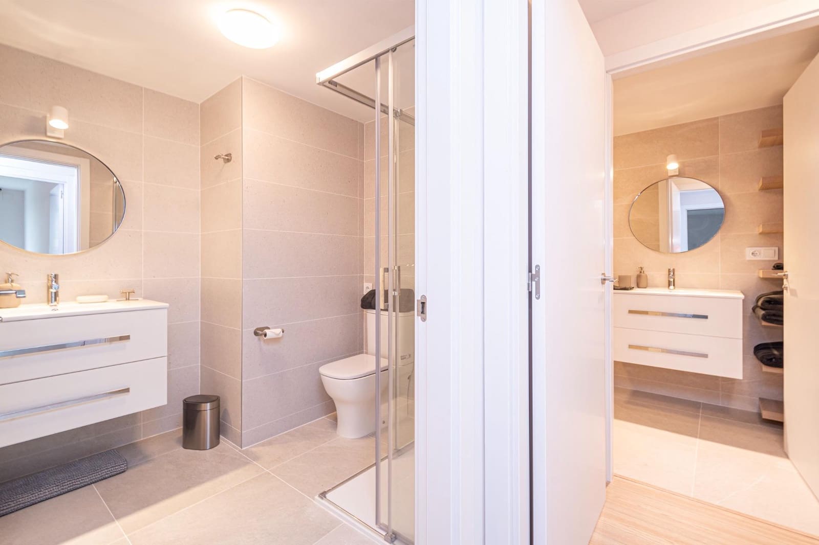 Appartement de 2 chambres à louer à Palma de Mallorca avec piscine garage - 2 500 € (Ref: 9145565)