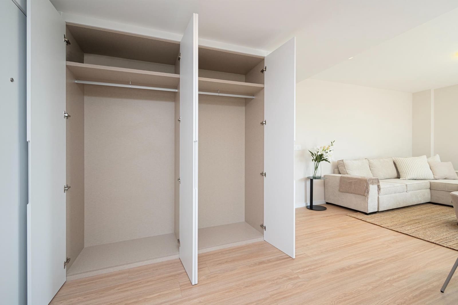 Appartement de 2 chambres à louer à Palma de Mallorca avec piscine garage - 2 500 € (Ref: 9145565)