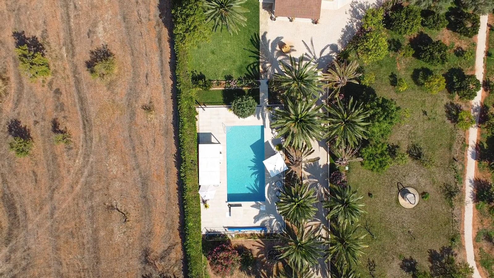 8 soveværelse Finca/Landehus til salg i Binissalem med swimmingpool - € 3.900.000 (Ref: 9152209)