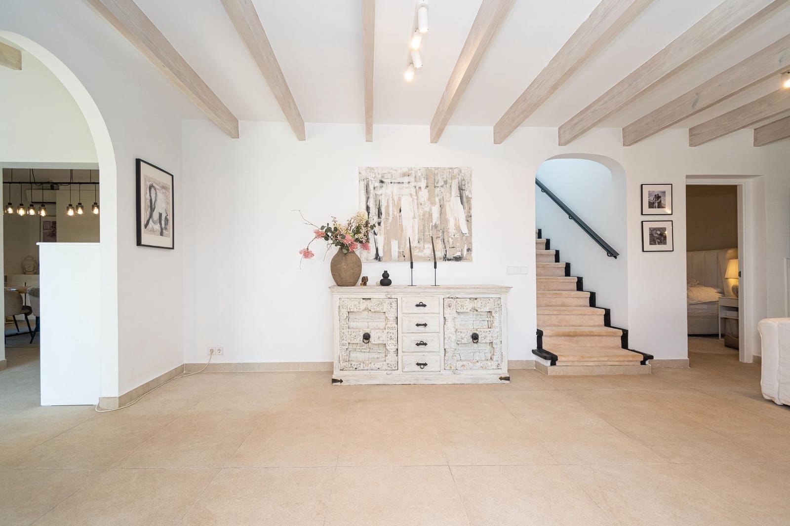 8 soveværelse Finca/Landehus til salg i Binissalem med swimmingpool - € 3.900.000 (Ref: 9152209)