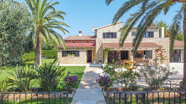 8 soveværelse Finca/Landehus til salg i Binissalem med swimmingpool - € 3.900.000 (Ref: 9152209)