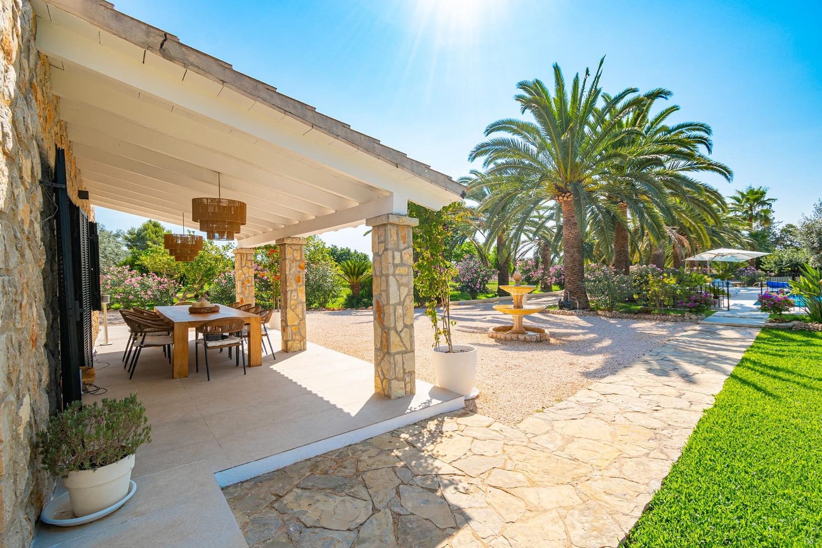 8 soveværelse Finca/Landehus til salg i Binissalem med swimmingpool - € 3.900.000 (Ref: 9152209)