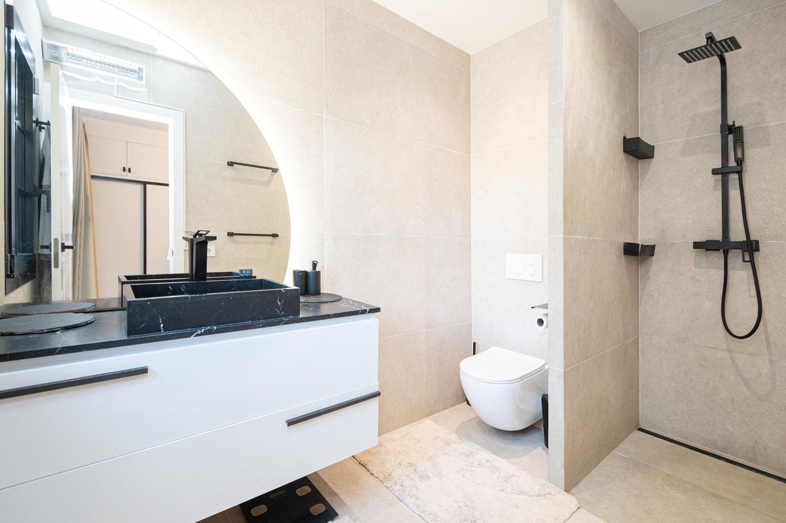 8 soveværelse Finca/Landehus til salg i Binissalem med swimmingpool - € 3.900.000 (Ref: 9152209)