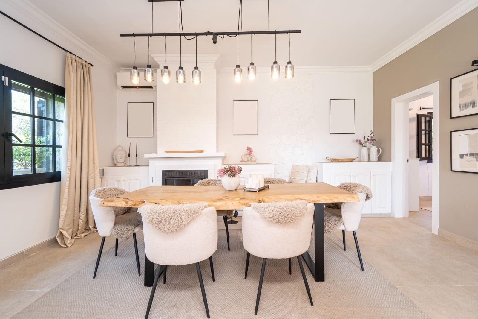 8 soveværelse Finca/Landehus til salg i Binissalem med swimmingpool - € 3.900.000 (Ref: 9152209)