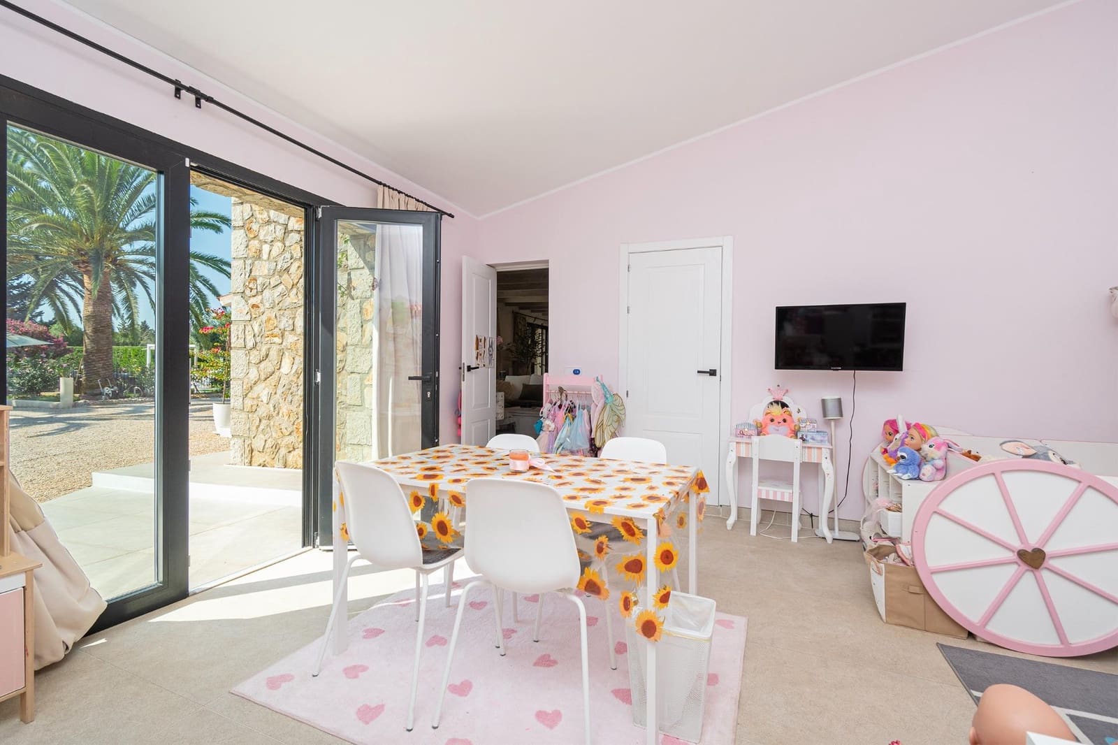 8 soveværelse Finca/Landehus til salg i Binissalem med swimmingpool - € 3.900.000 (Ref: 9152209)