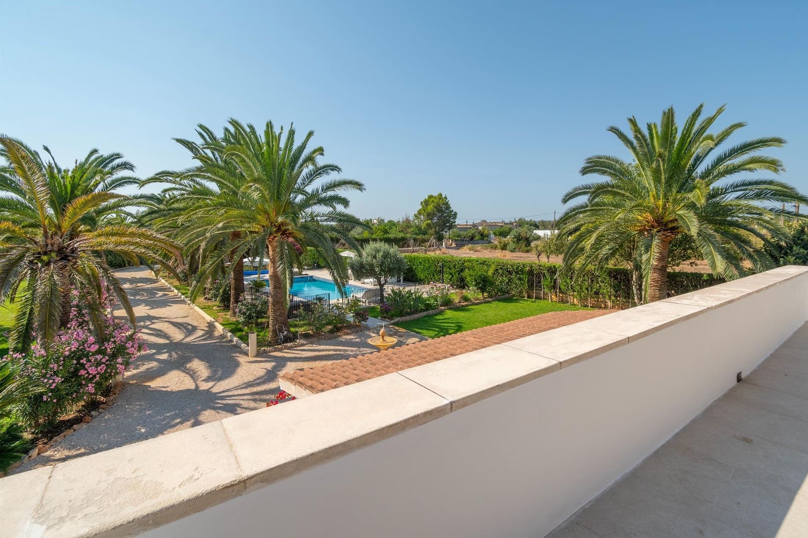 8 soveværelse Finca/Landehus til salg i Binissalem med swimmingpool - € 3.900.000 (Ref: 9152209)