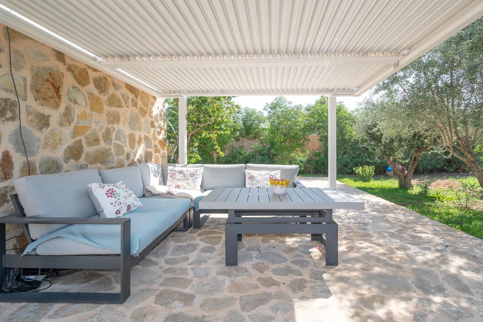 8 soveværelse Finca/Landehus til salg i Binissalem med swimmingpool - € 3.900.000 (Ref: 9152209)