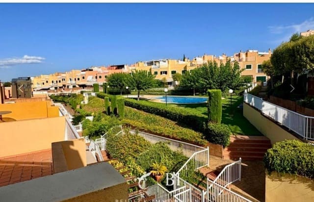 3 soveværelse Rækkehus til salg i Son Rapinya, Palma de Mallorca med swimmingpool garage - € 950.000 (Ref: 9165815)